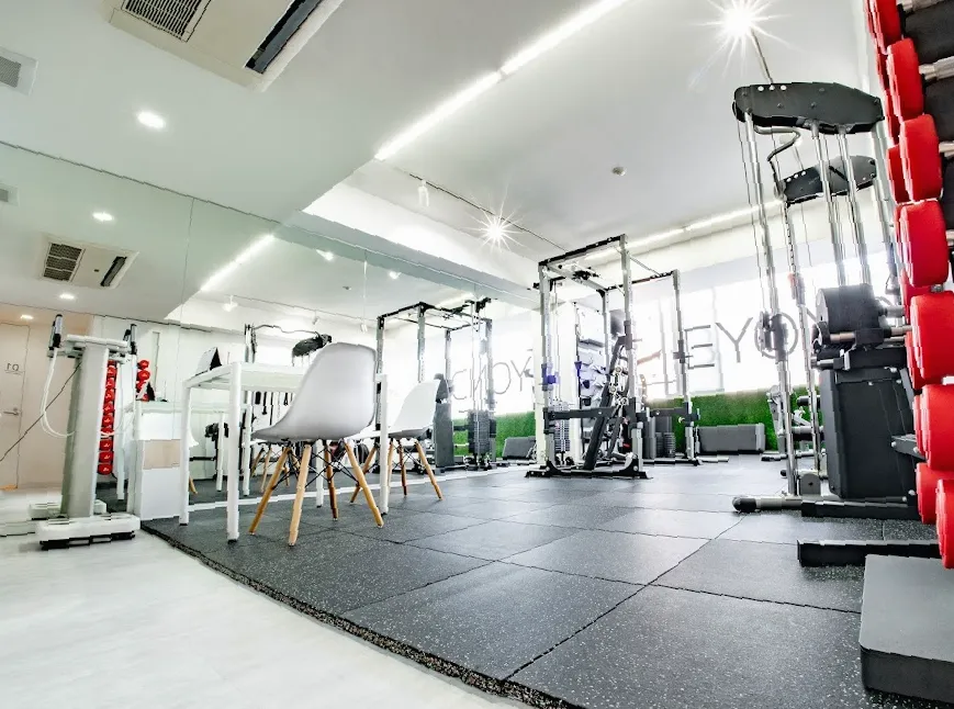 U-STRETCH＆GYM 恵比寿店【ユーストレッチアンドジム】