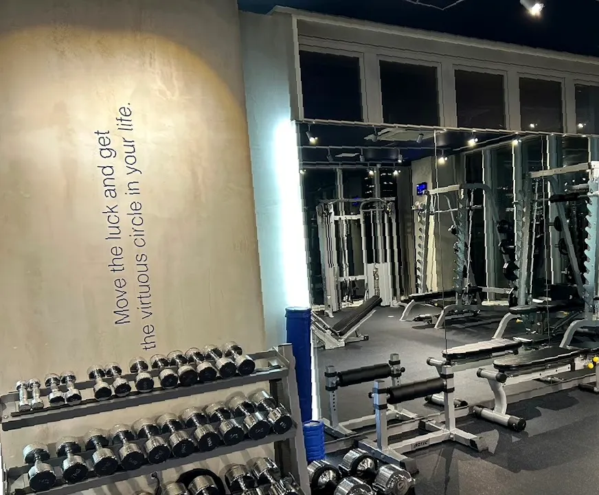 BEYOND 渋谷宮益坂店
