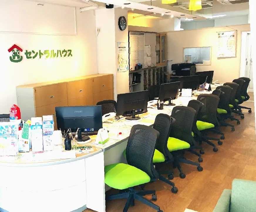 Kabushikigaishaeiburu Hachiojiten