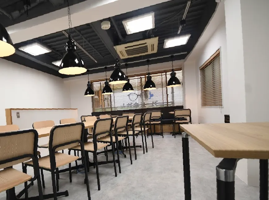 お部屋探しCAFEヘヤギメ!中野店